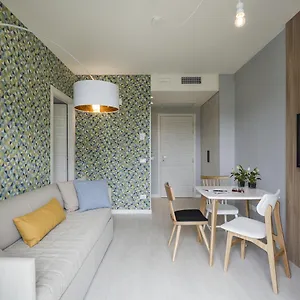  Apartment Hatelier Garda By Enjoy Garda