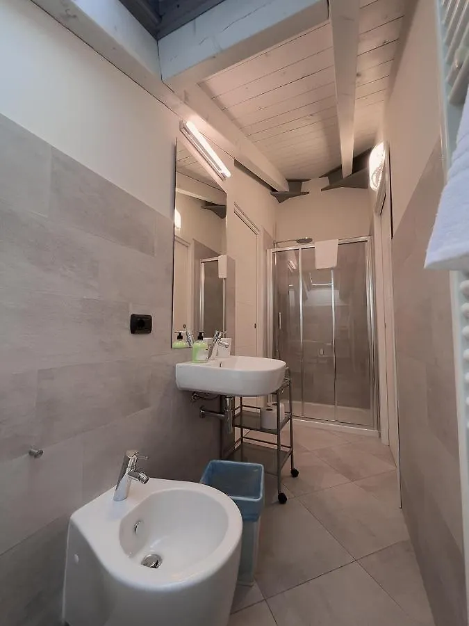 Apartament Aparthotel All'Orologio Peschiera del Garda