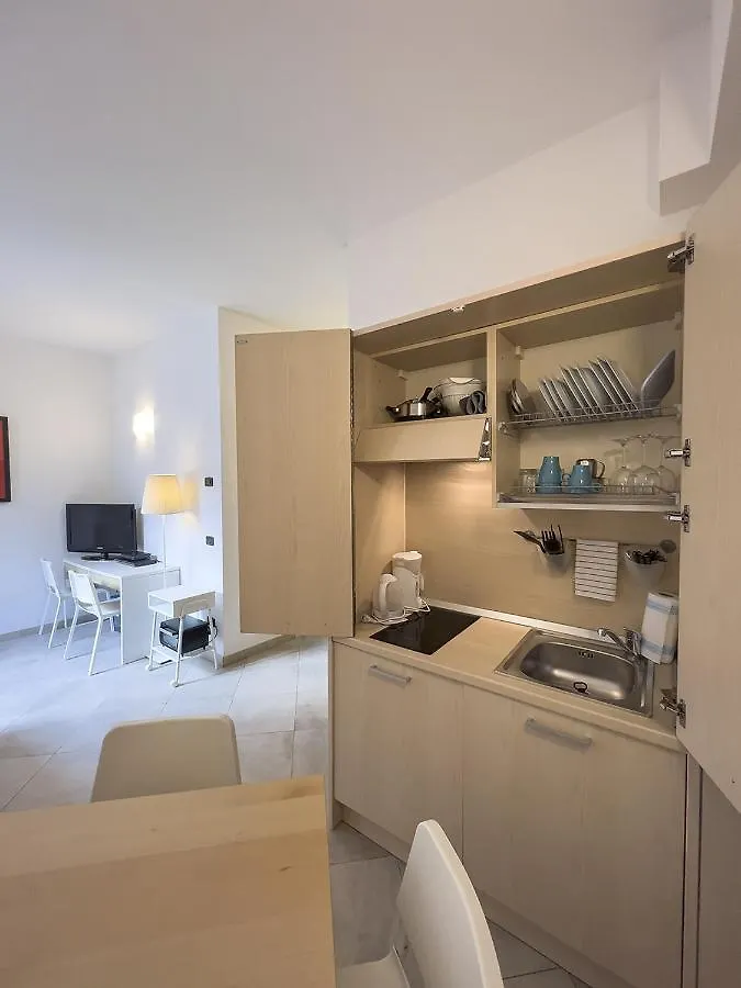 Apartament Aparthotel All'Orologio Peschiera del Garda Włochy
