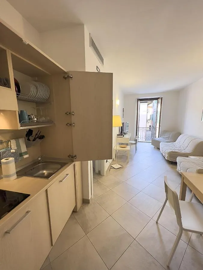 Apartament Aparthotel All'Orologio Peschiera del Garda Włochy
